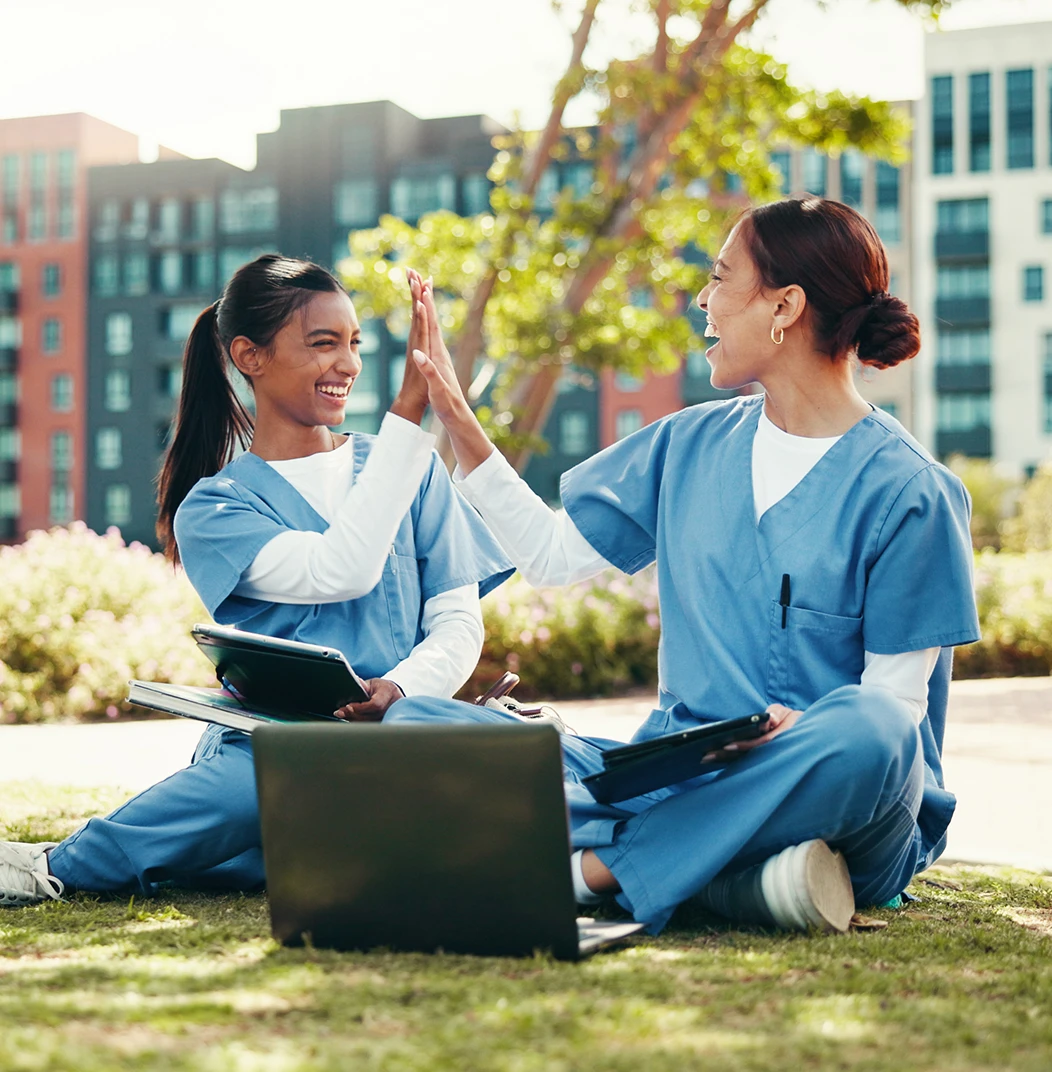 Traveler Resources Licensure Resources Image